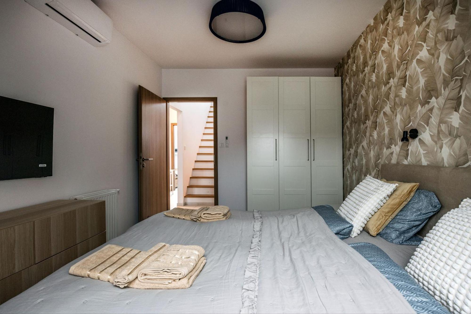 Summit - Penthouse With Parking For Two Apartment *