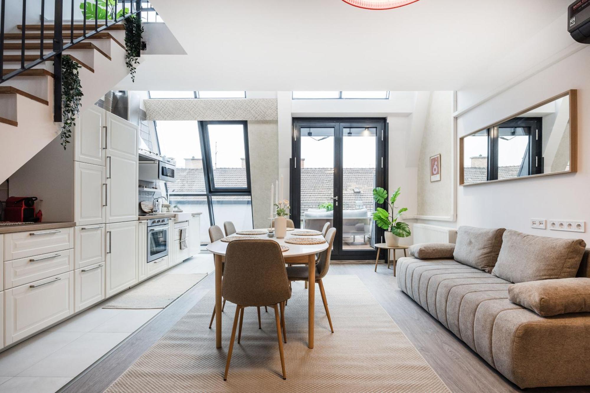 Summit - Penthouse With Parking For Two Budapest