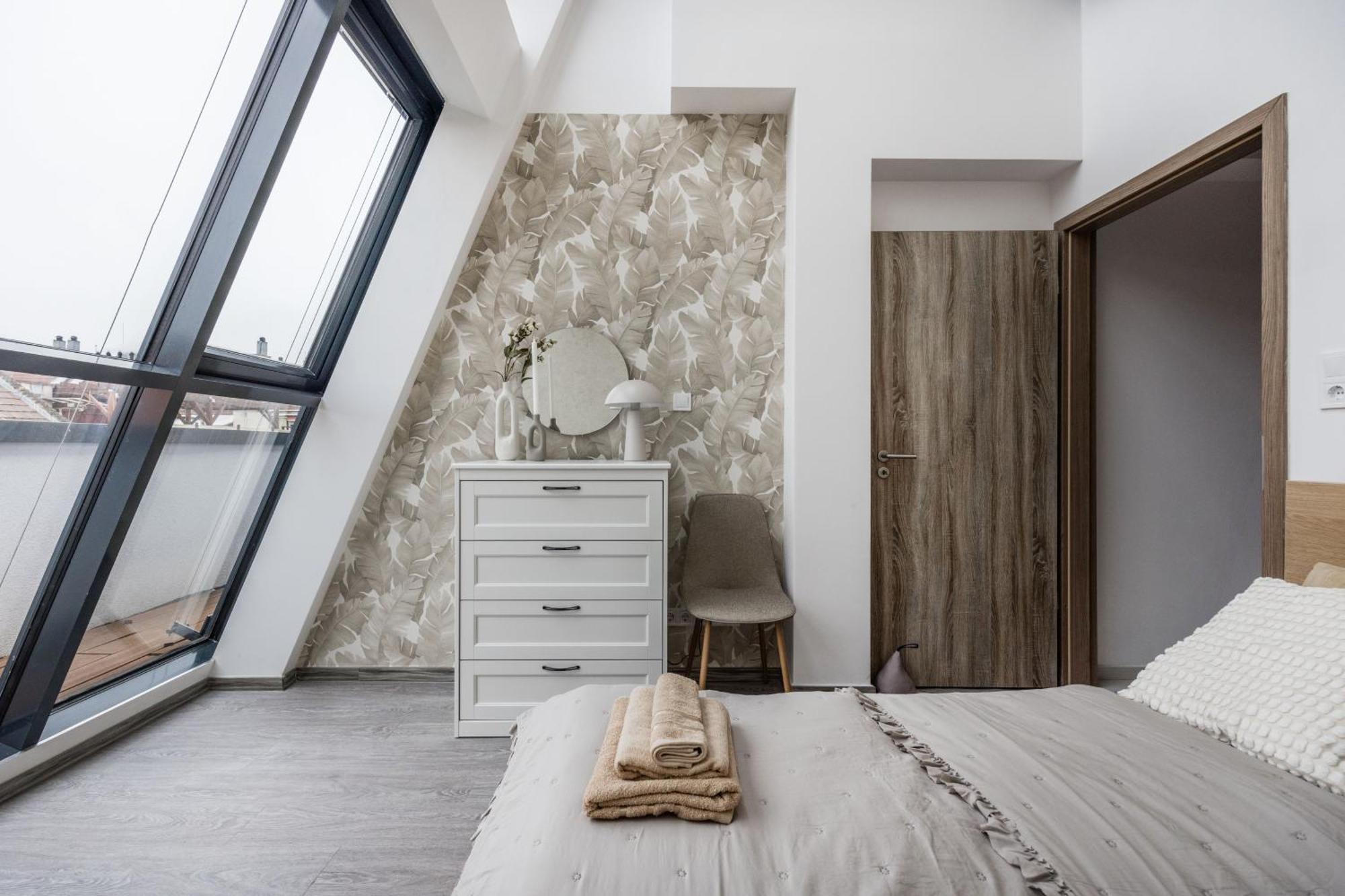 Summit - Penthouse With Parking For Two Apartment